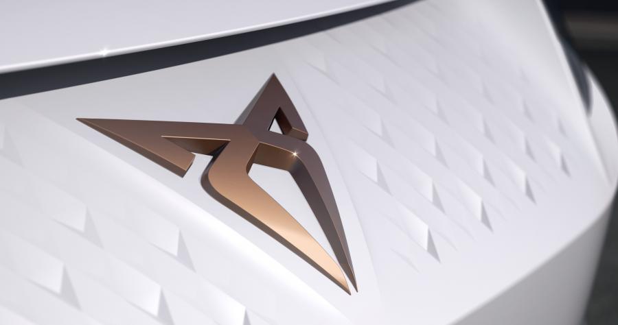 Логотип Cupra e-Racer 2018 года  (фото 3 из 23)